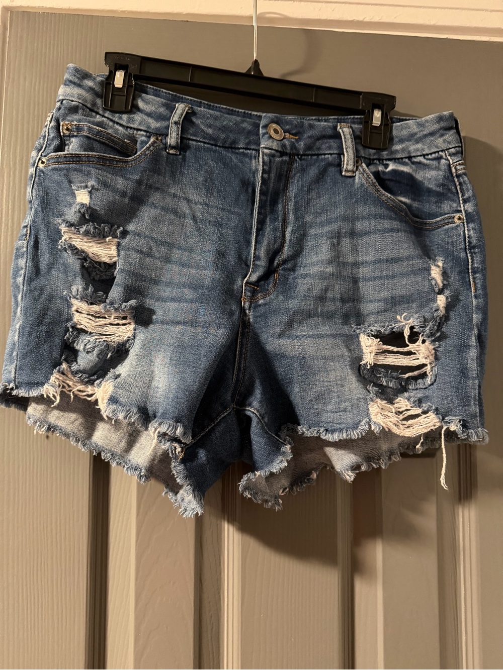 Rue21 Distressed Light Blue Denim Jean Shorts